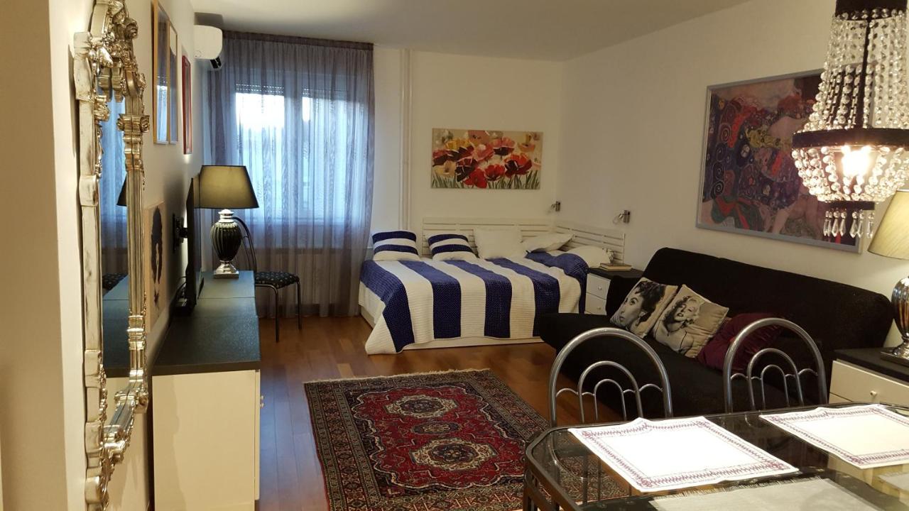 B&B Belgrade - Apartment Elza - Bed and Breakfast Belgrade