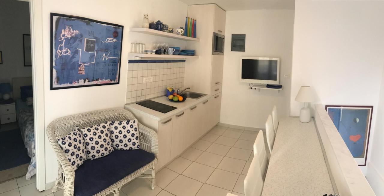 B&B Tivat - APARTMENT L.A. - Bed and Breakfast Tivat