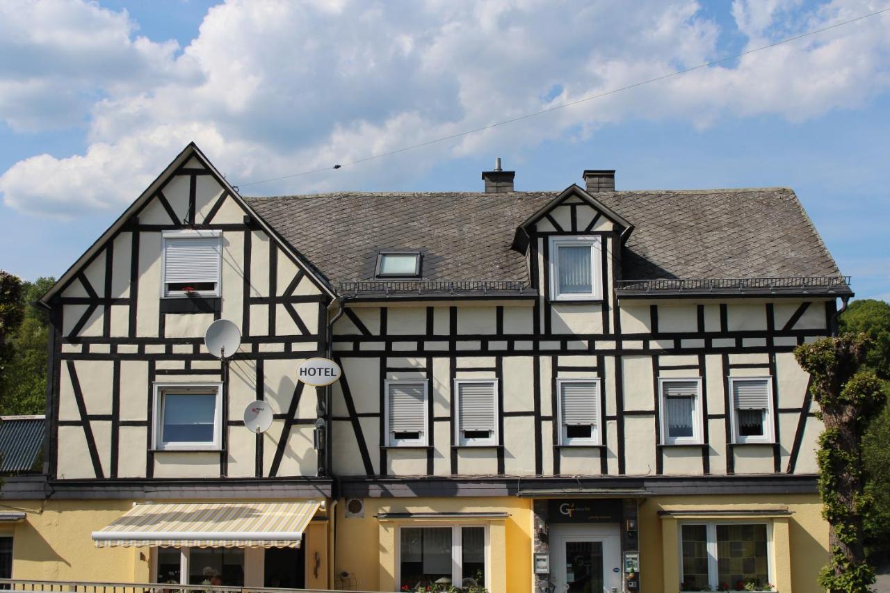 B&B Siegen - Hotel Garni-Tell - Bed and Breakfast Siegen