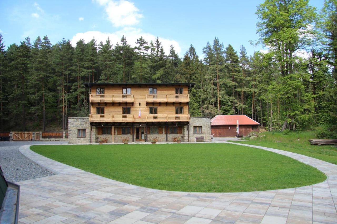 Dům bratří Čapků - B&B Budislav