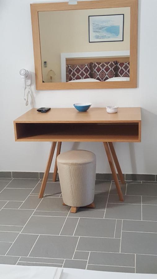 Studio with Garden View