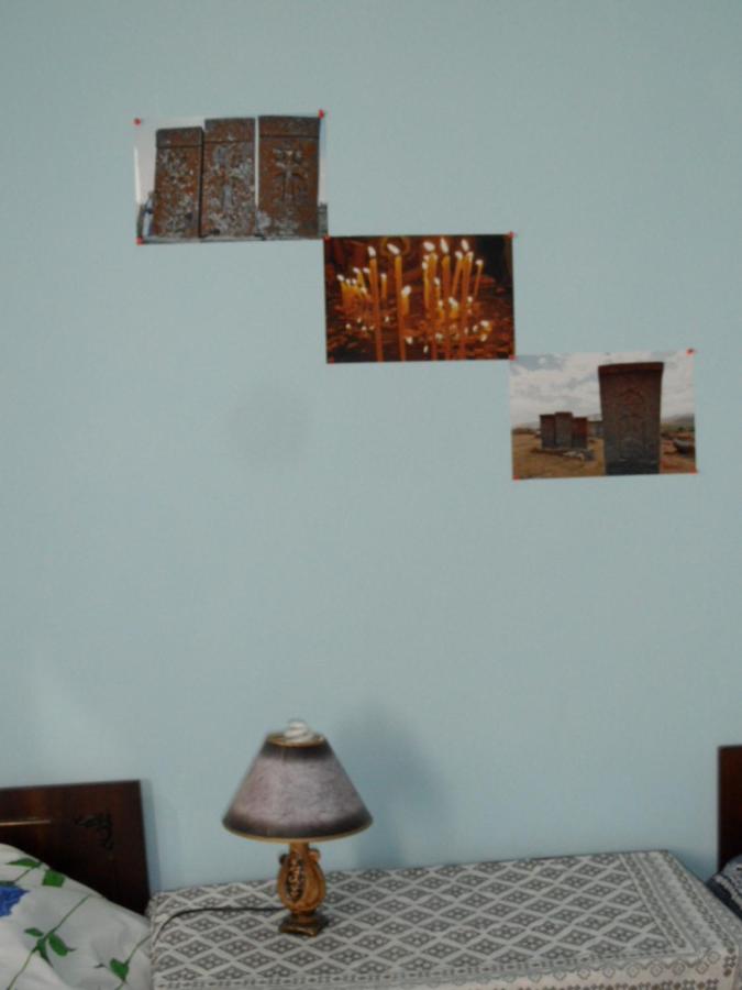 Barseghyan's Guest House - Ferienwohnung Wardenis