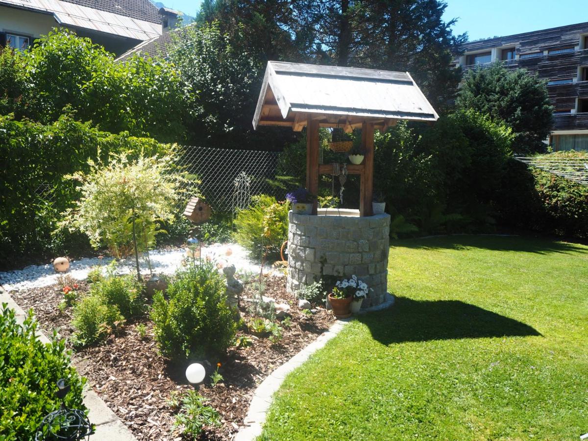 Apartment with Garden View