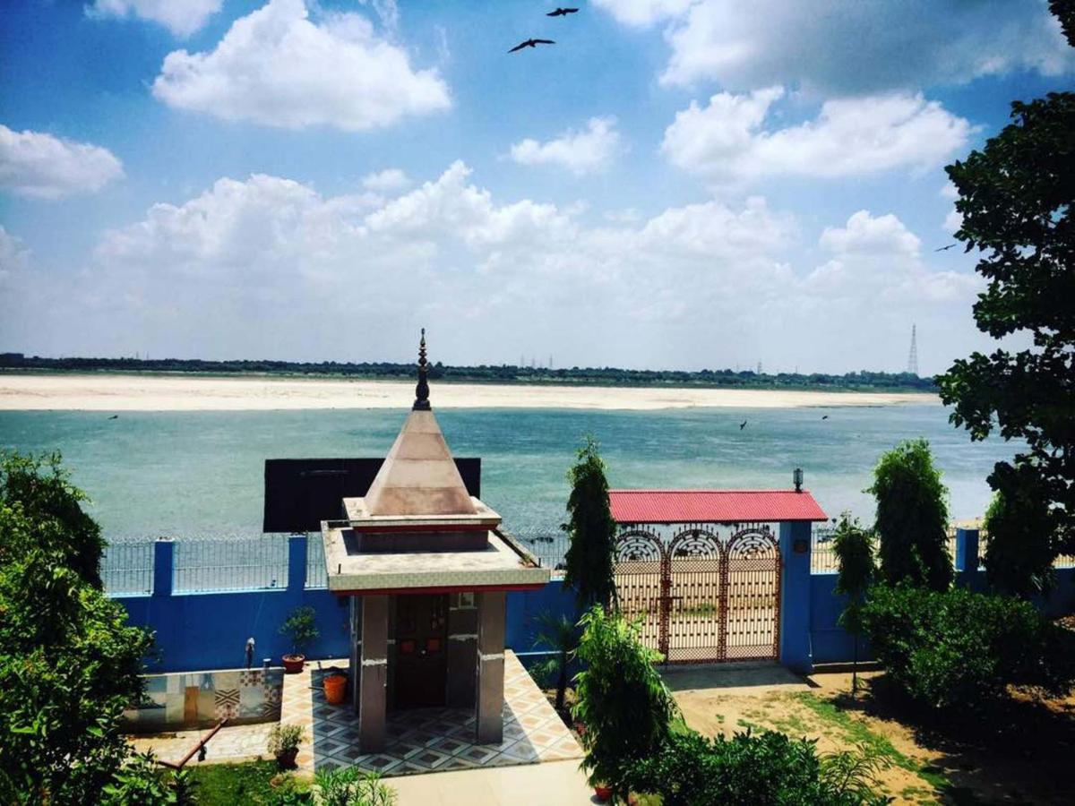 B&B Varanasi - Sri Yoga Mandir - Bed and Breakfast Varanasi