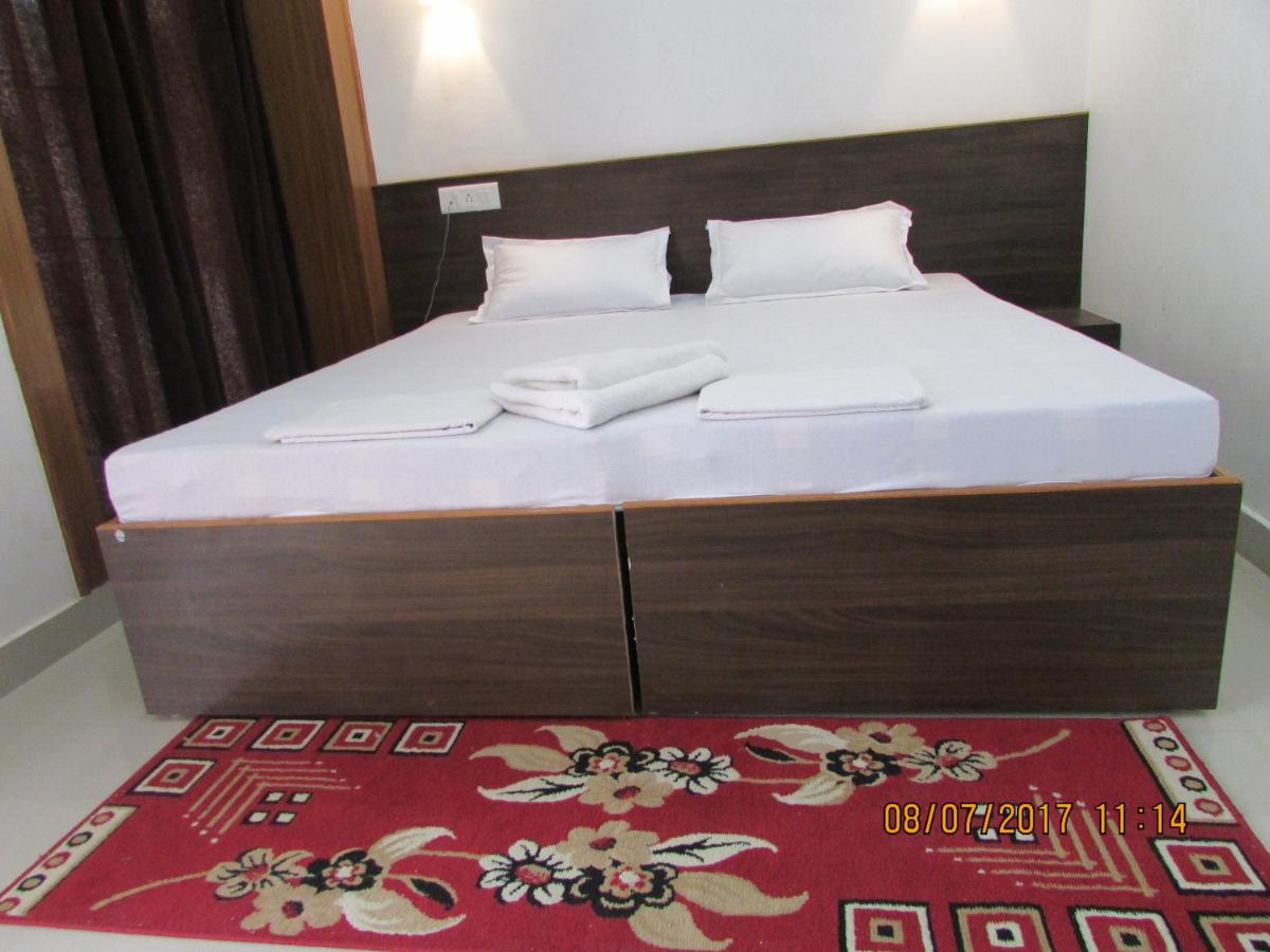 B&B Fatehpur Sīkri - Hotel Vrindavan - Bed and Breakfast Fatehpur Sīkri
