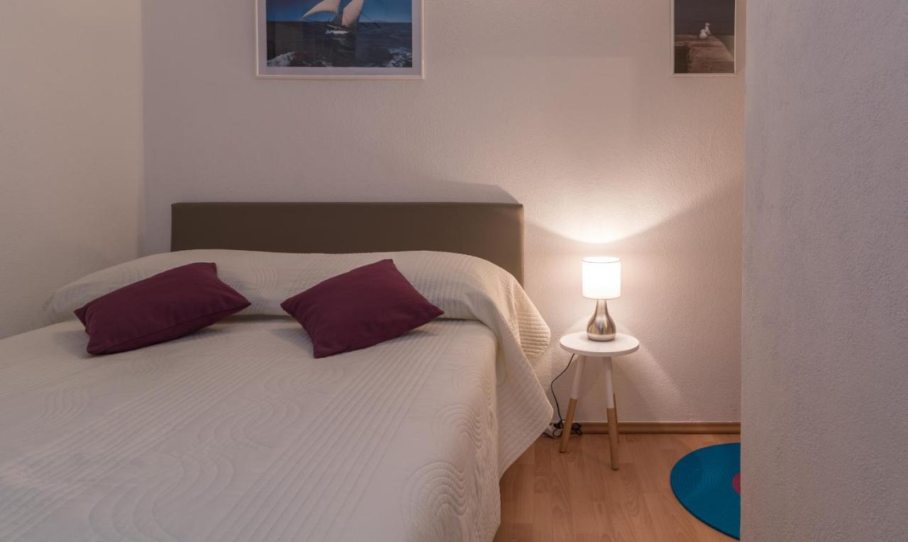 Apartment (2 Adults)