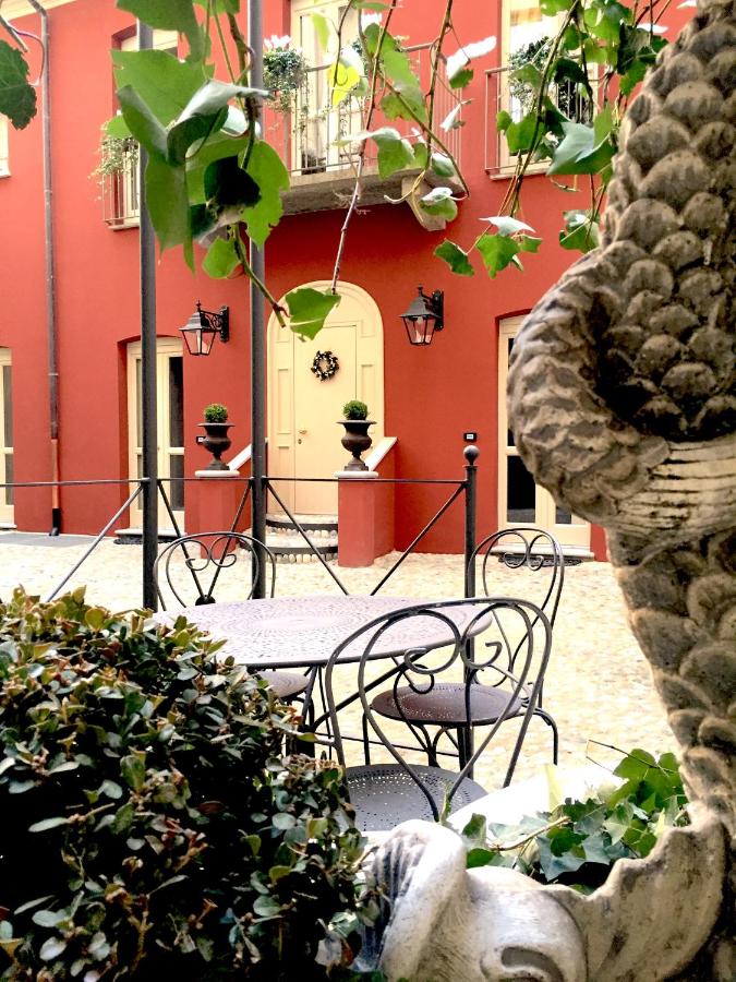 Porta Palace Apartments - Bed and Breakfast Turijn