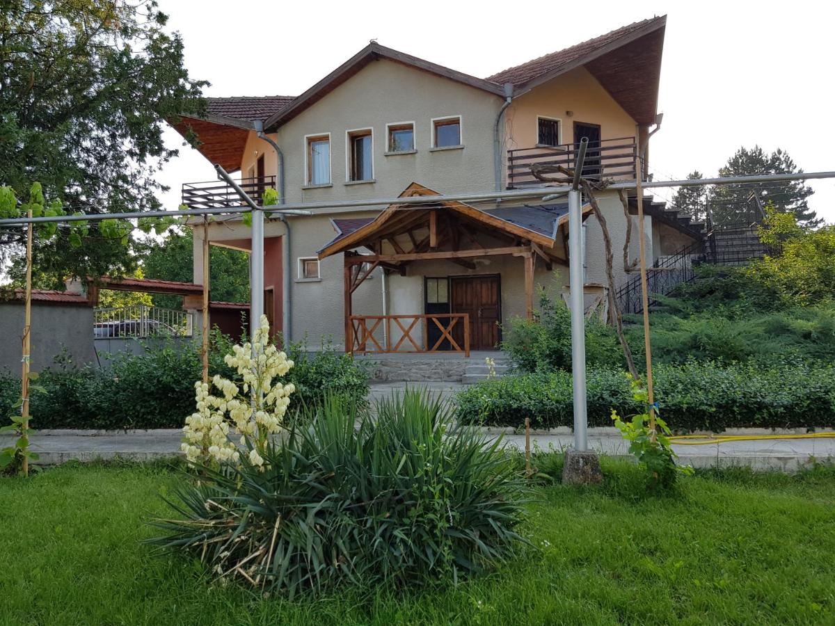 Къща за гости Садово Guest House Sadovo - Ferienwohnung Sadovo