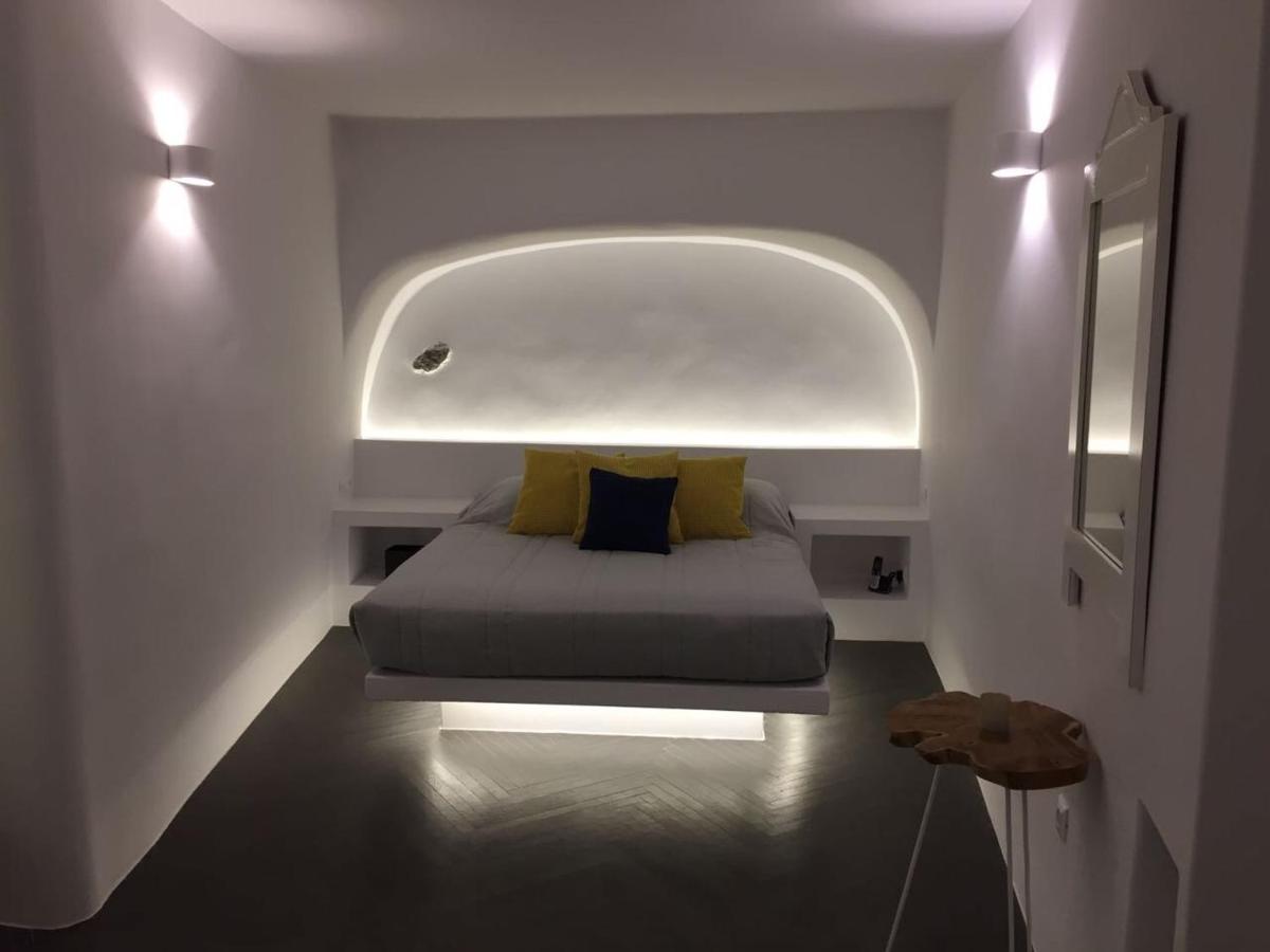 Privatsuite mit Tauchbecken im Freien