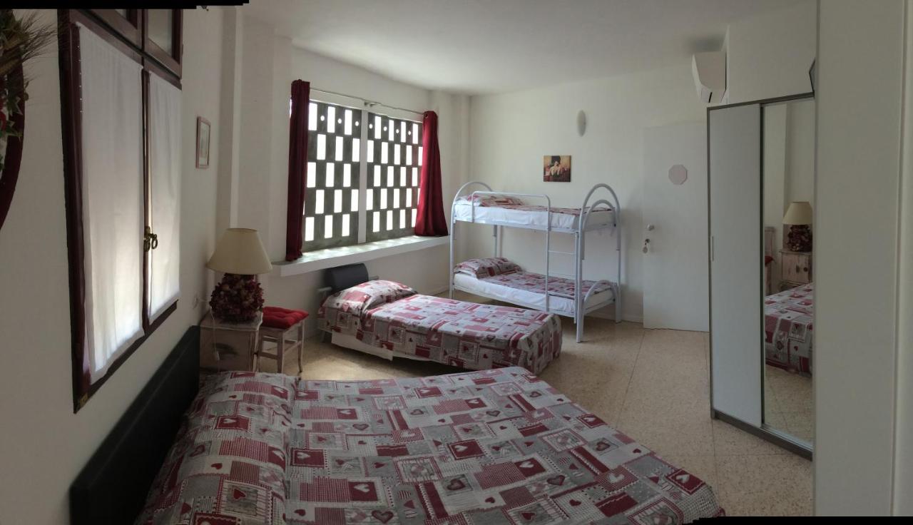 Chambre Quadruple avec Salle de Bains Privative