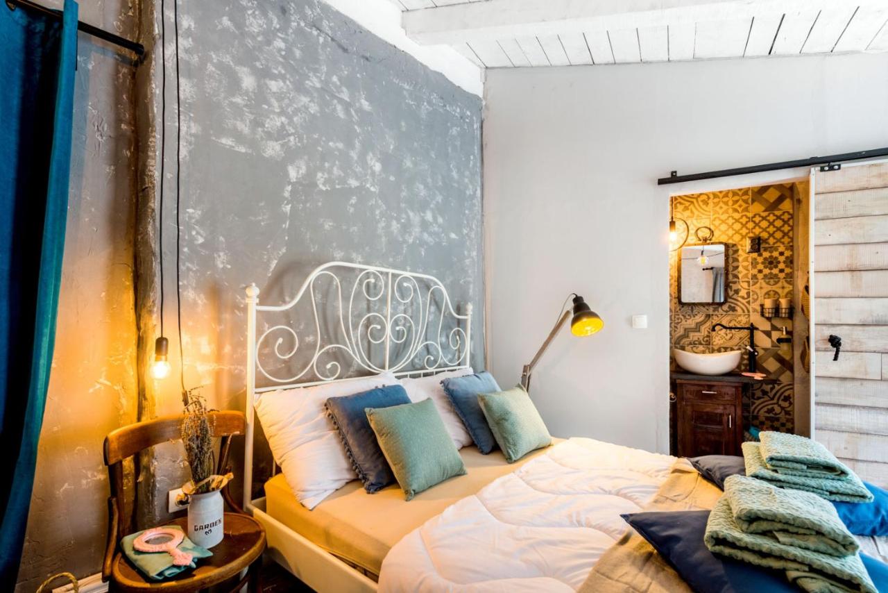 Livo Disno 12 - Bed and Breakfast