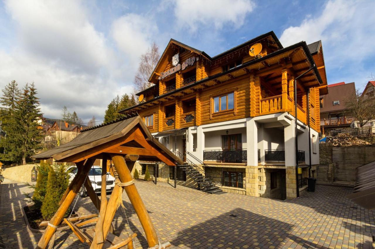 B&B Yaremche - Knyazhyj Dvir - Bed and Breakfast Yaremche