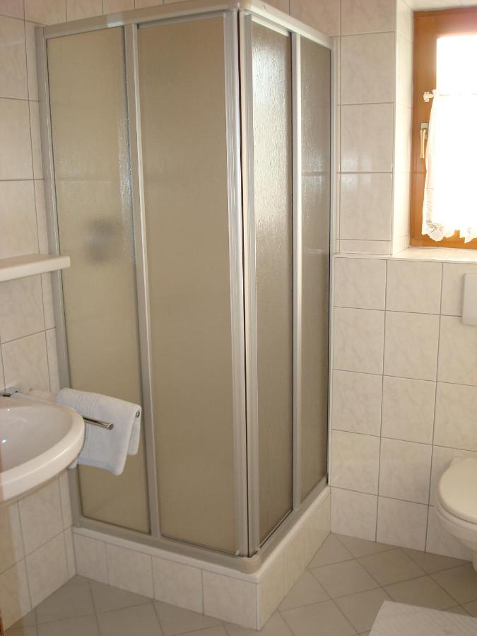 Doppelzimmer mit Balkon