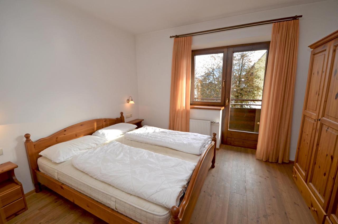 AT 112-4 - Two Room apartment with balcony and river view