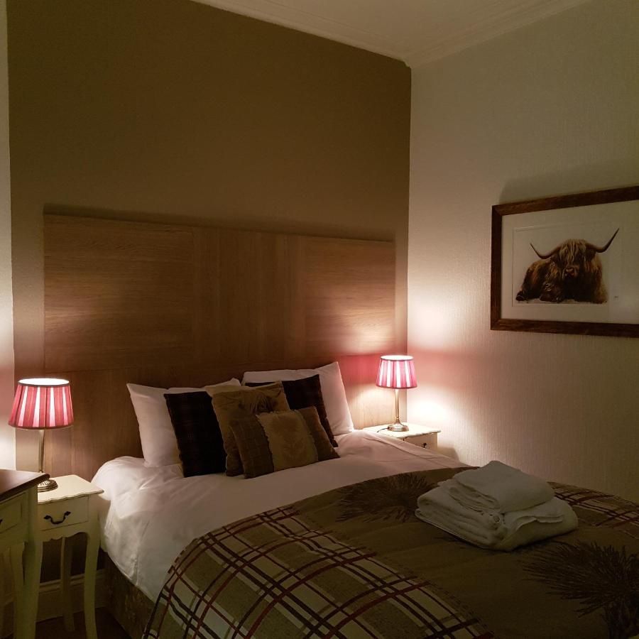 Kleines Doppelzimmer mit Gemeinschaftsbad