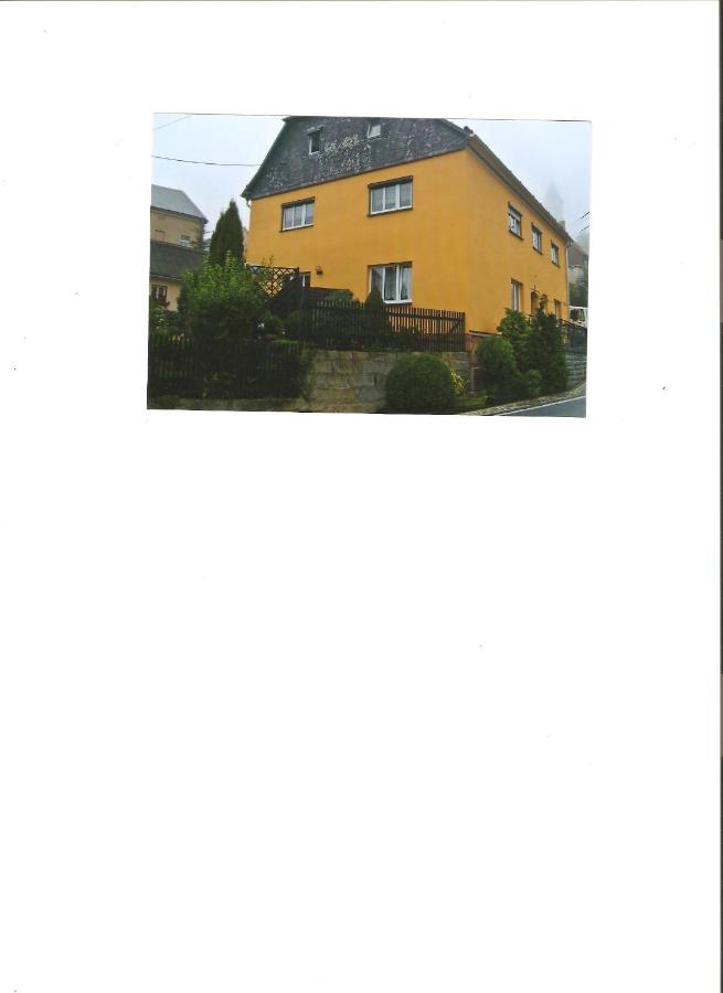 B&B Saupsdorf - Siebers-Ferienwohnung - Bed and Breakfast Saupsdorf