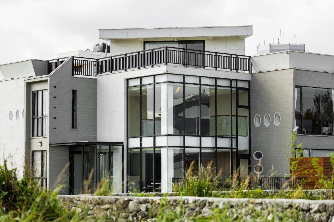 Ai Mei Homestay - B&B Huxi