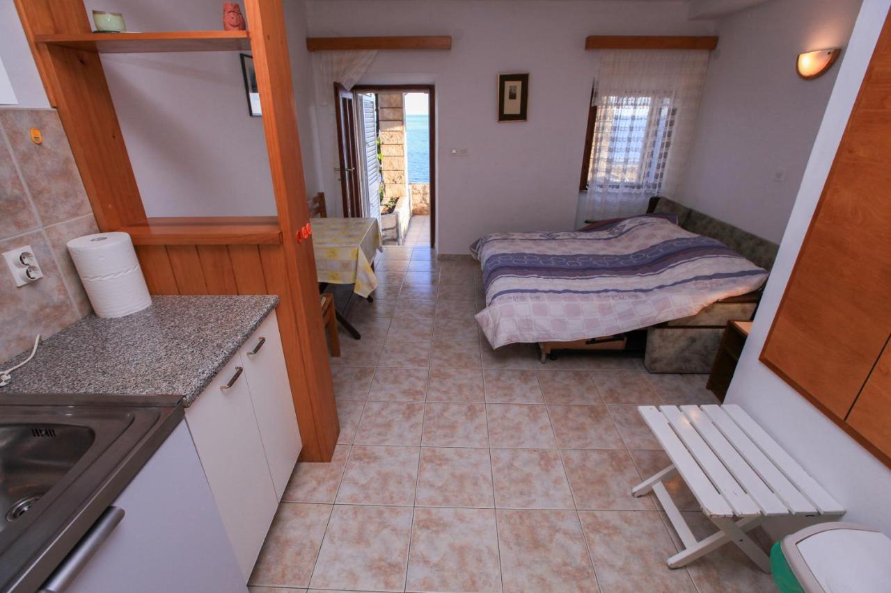 Estudio con terraza