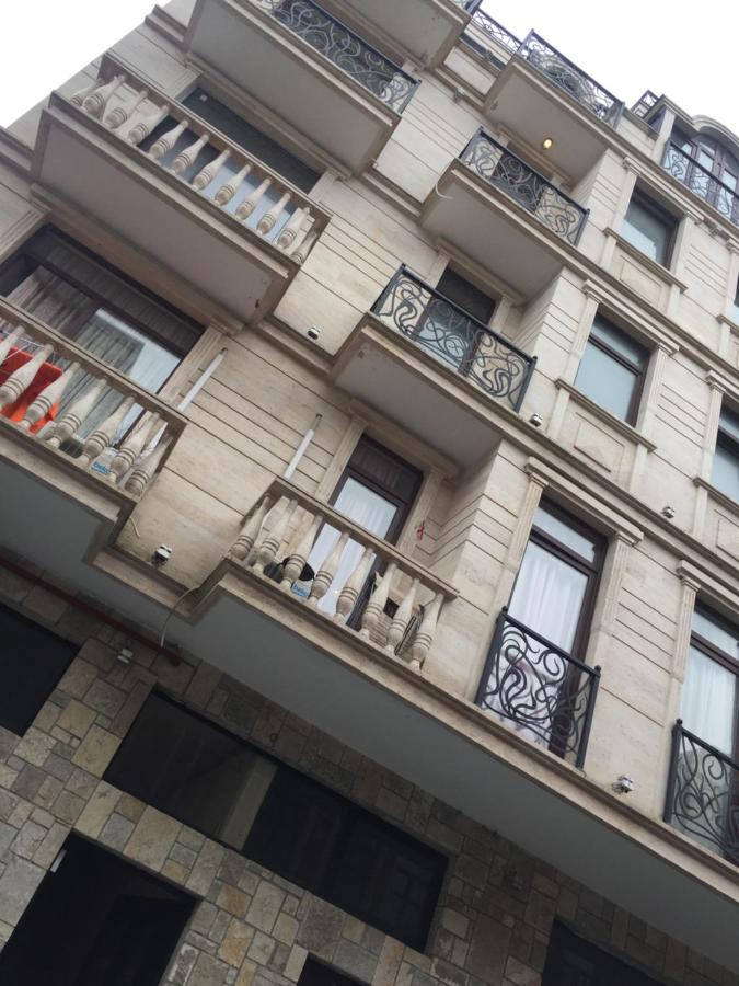 Romantic - B&B Batumi