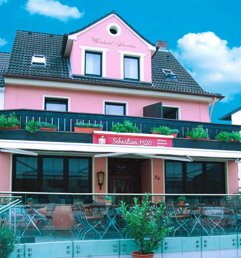 B&B Rech - Gästehaus Garni Sebastian 1520 - Bed and Breakfast Rech