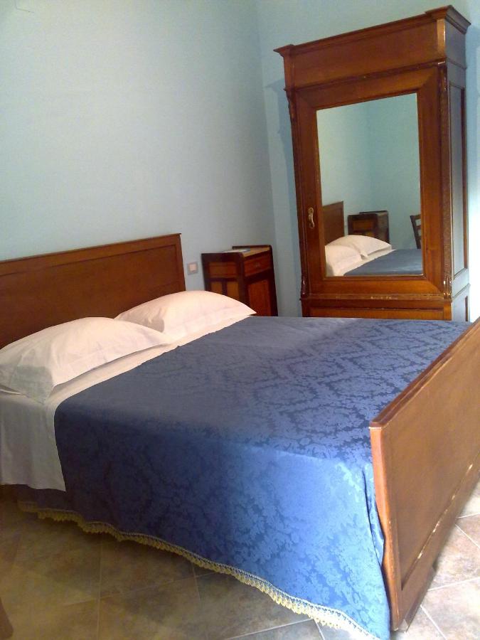 Chambre Deluxe (2 Adultes + 1 Enfant)