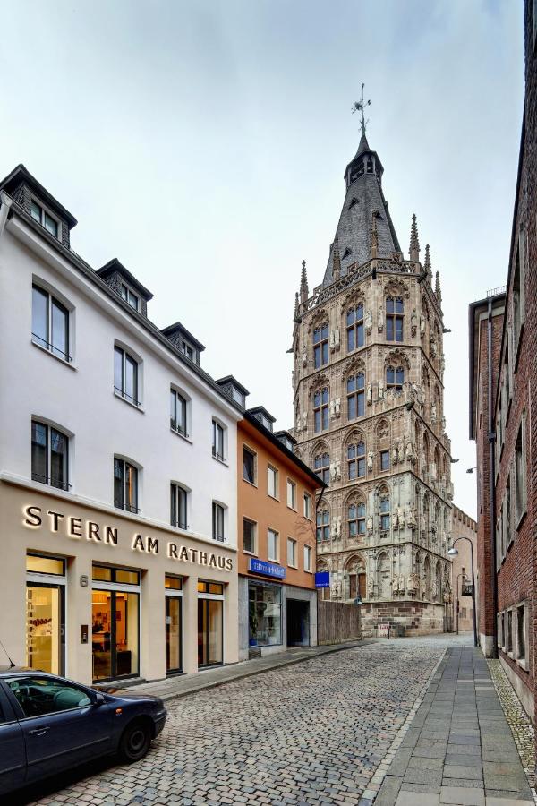 B&B Cologne - Stern am Rathaus - Bed and Breakfast Cologne