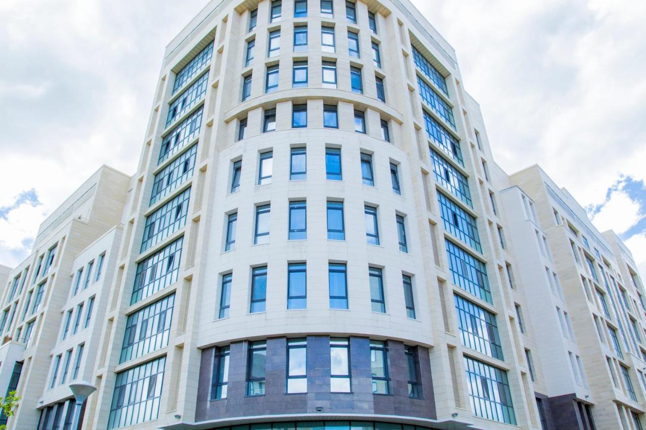 Apartments Manghilik iel 53, ЭКСПО, Mega Silky Way - Chambres d'hôtes Astana
