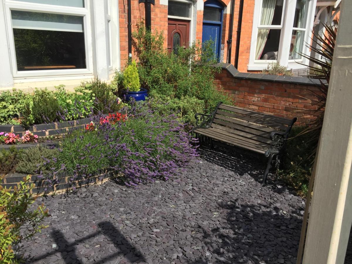 The Aidan Guest House - B&B