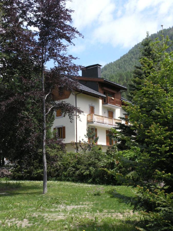 Appartement Arolles - B&B