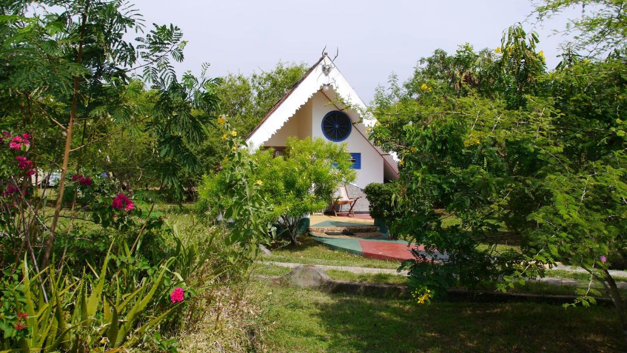 Bungalow with Patio