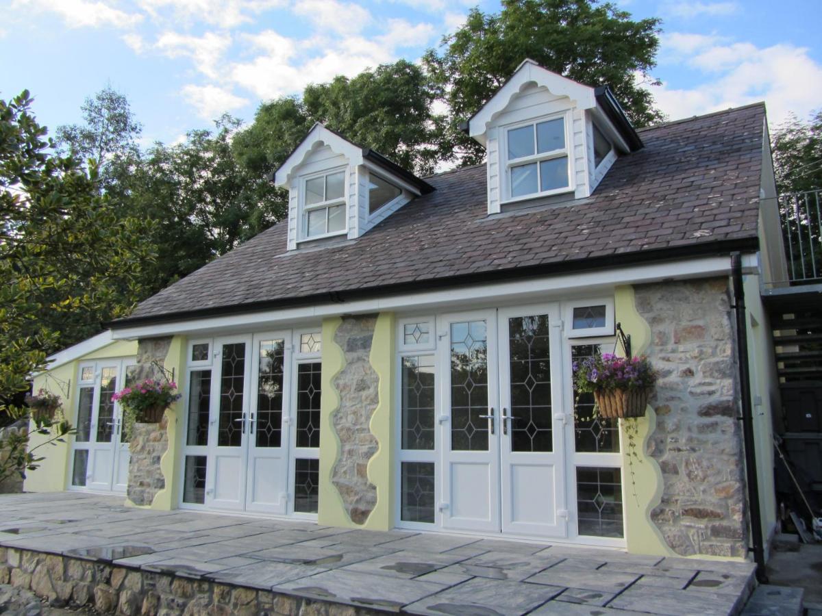 Horsemanstone - B&B Amroth