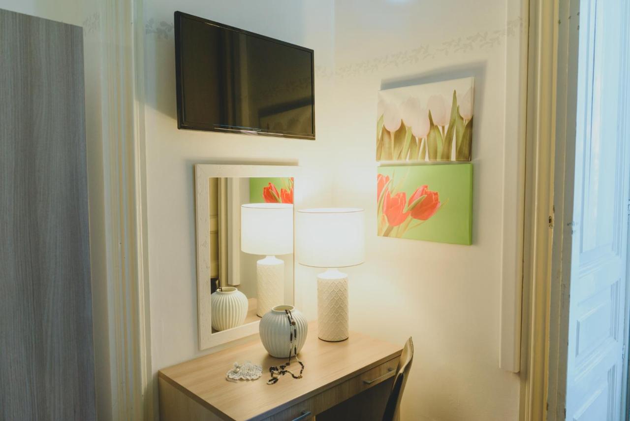 Camera Doppia con Letti Singoli