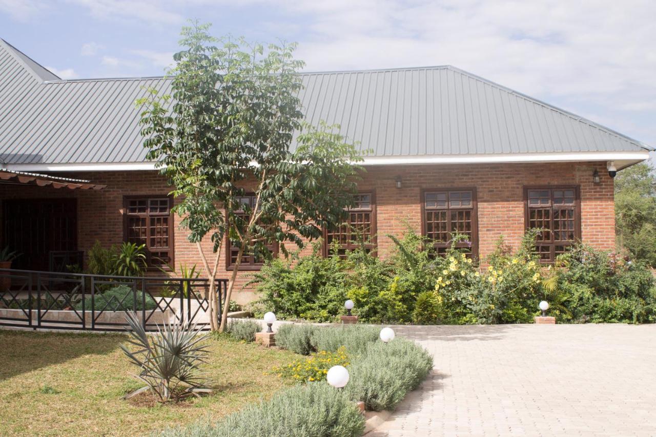 Airport Planet Lodge - B&B