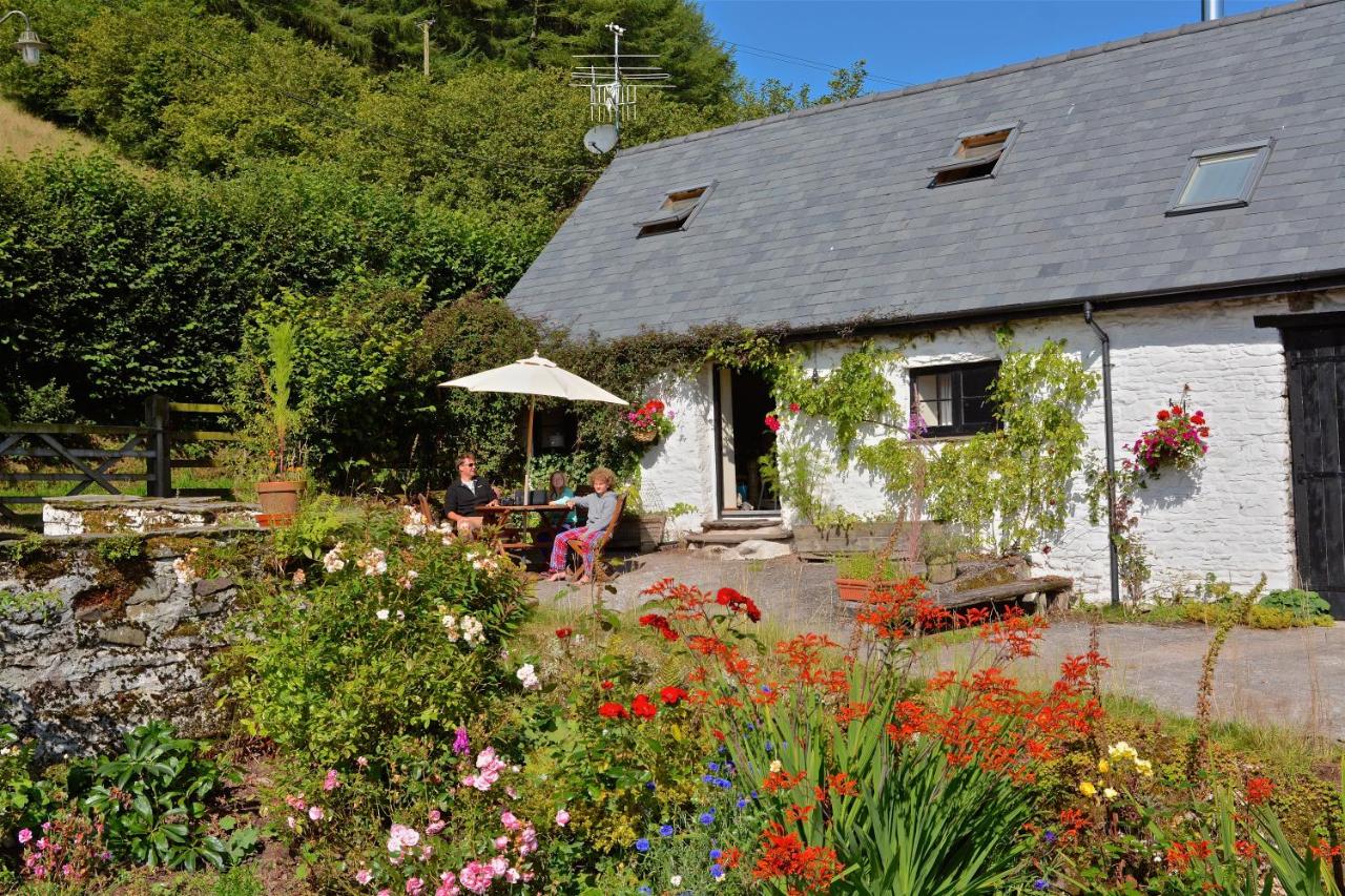 B&B Brecon - Barn Cottage - Bed and Breakfast Brecon