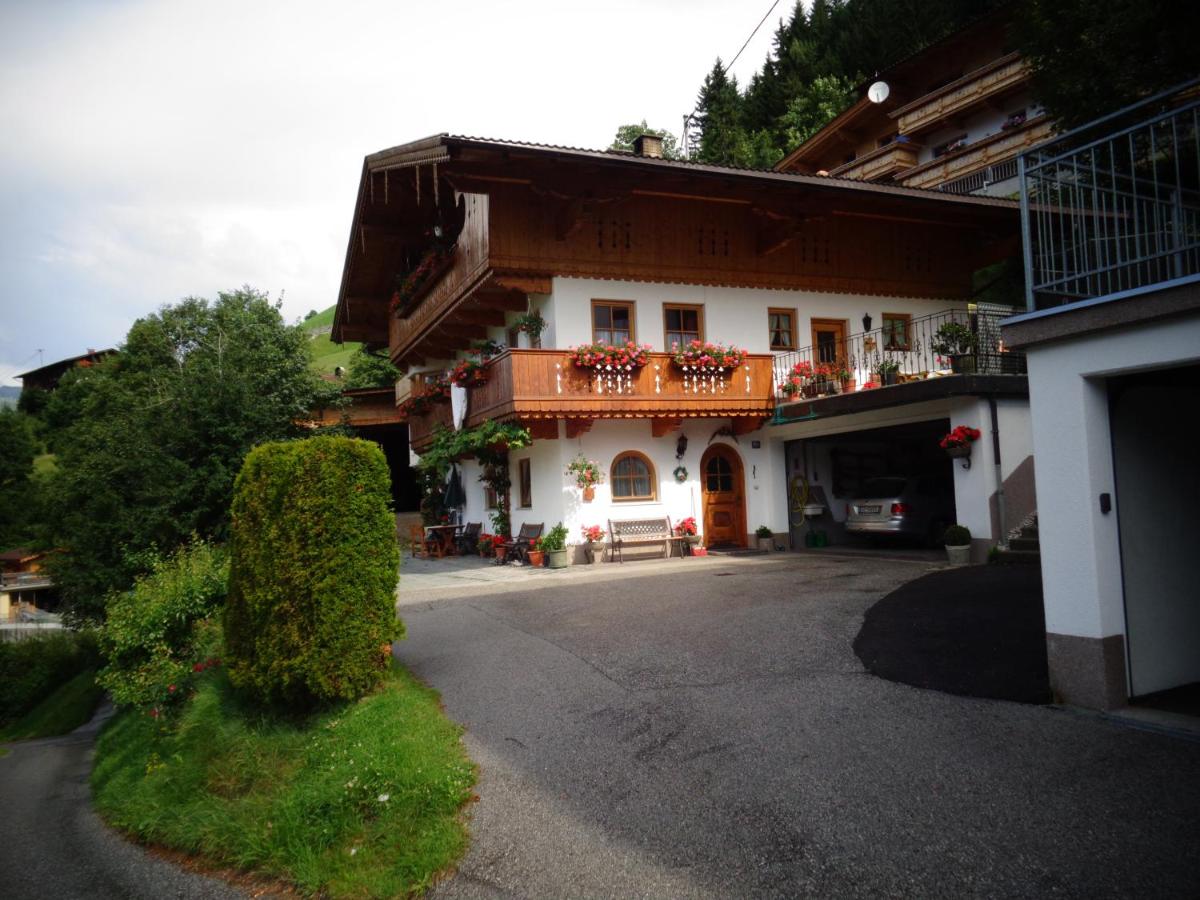 B&B Zell am Ziller - Ferienwohnung Roswitha - Bed and Breakfast Zell am Ziller