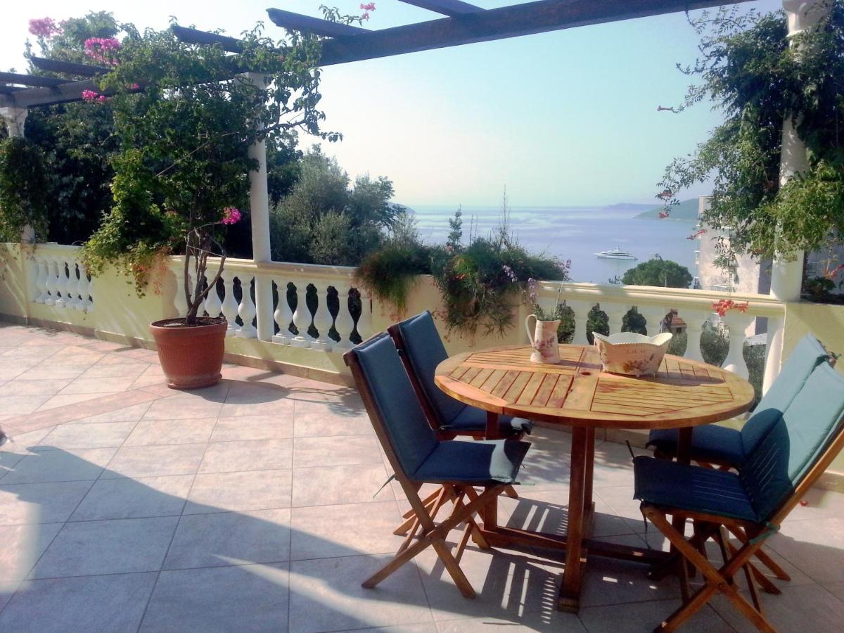 B&B Herceg Novi - Apartments Herceg Novi - Bed and Breakfast Herceg Novi