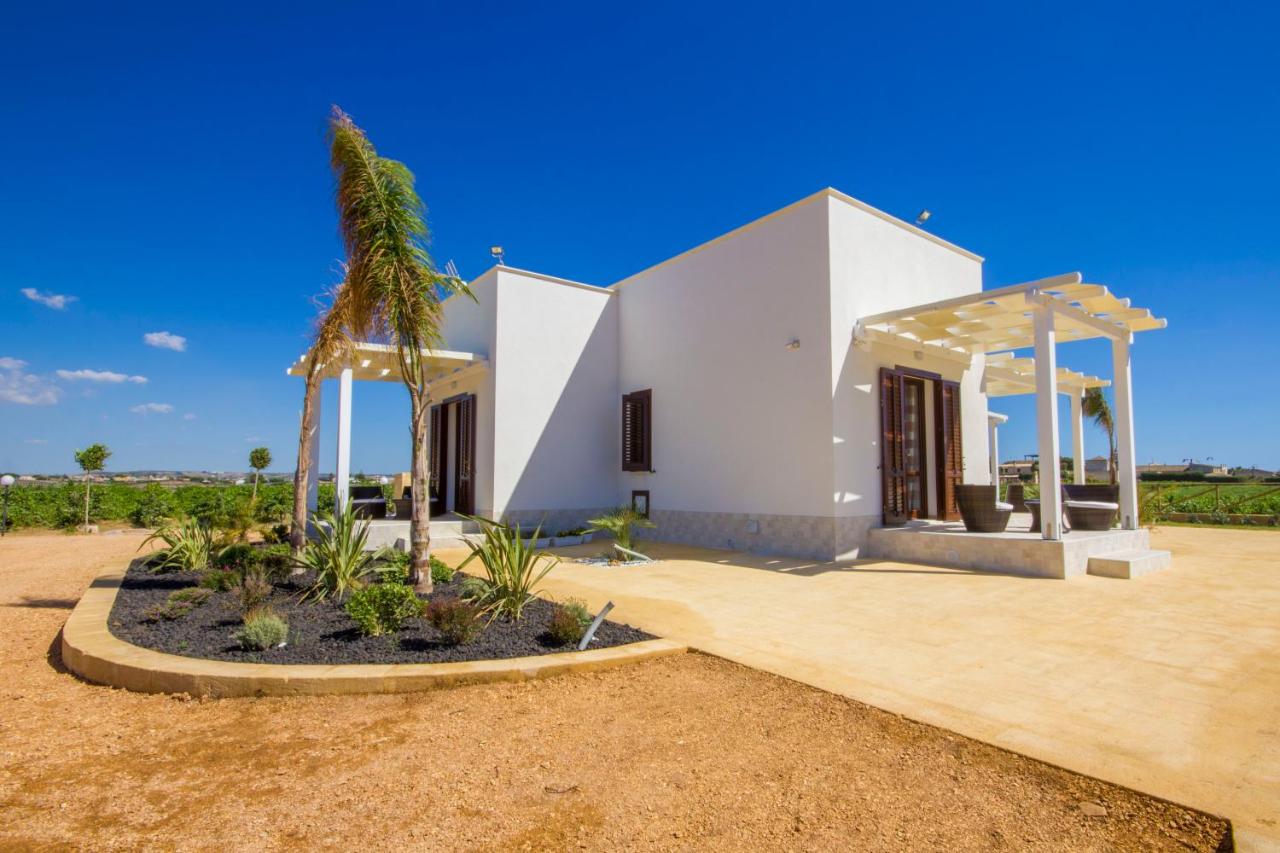 Habitación Doble con balcón y vistas al mar