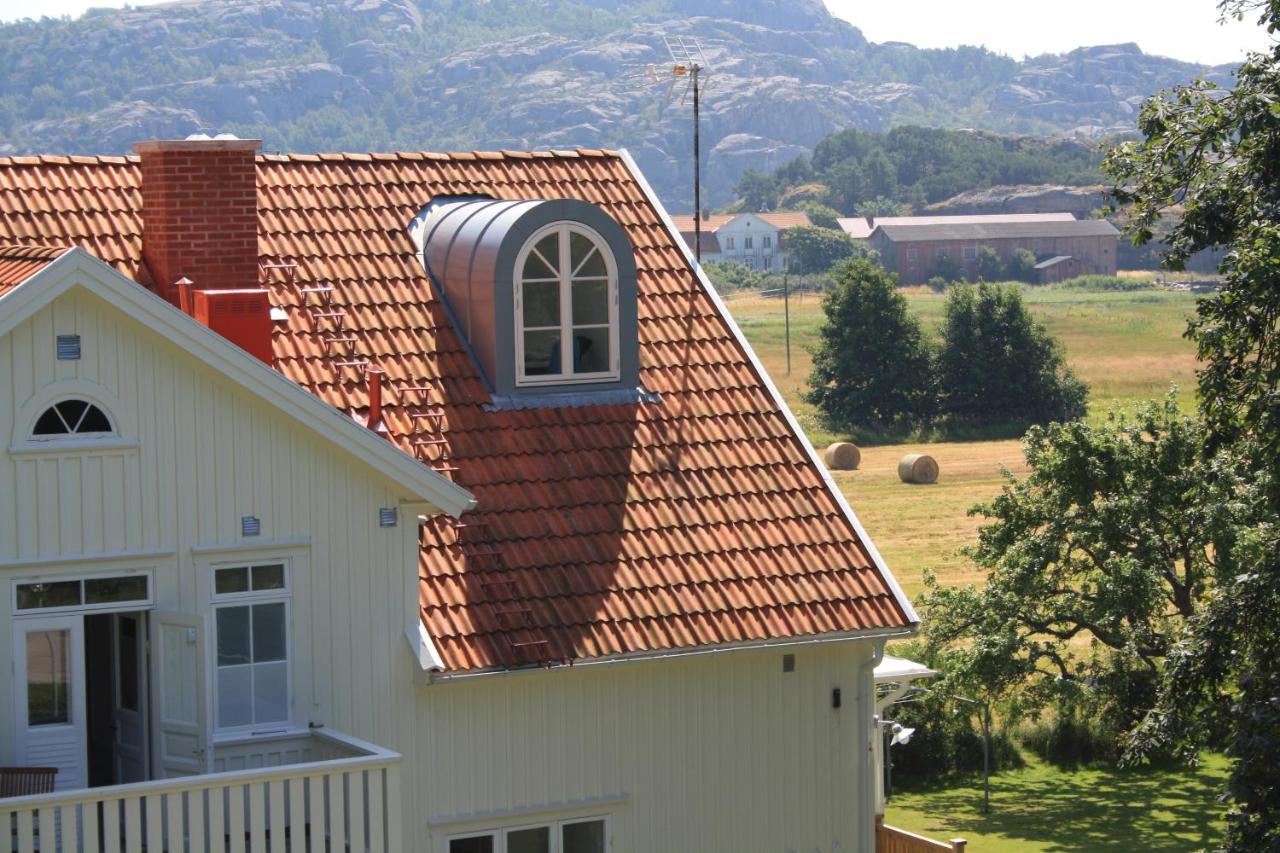 Villa Akvarellen Bed & Breakfast - B&B Gerlesborg