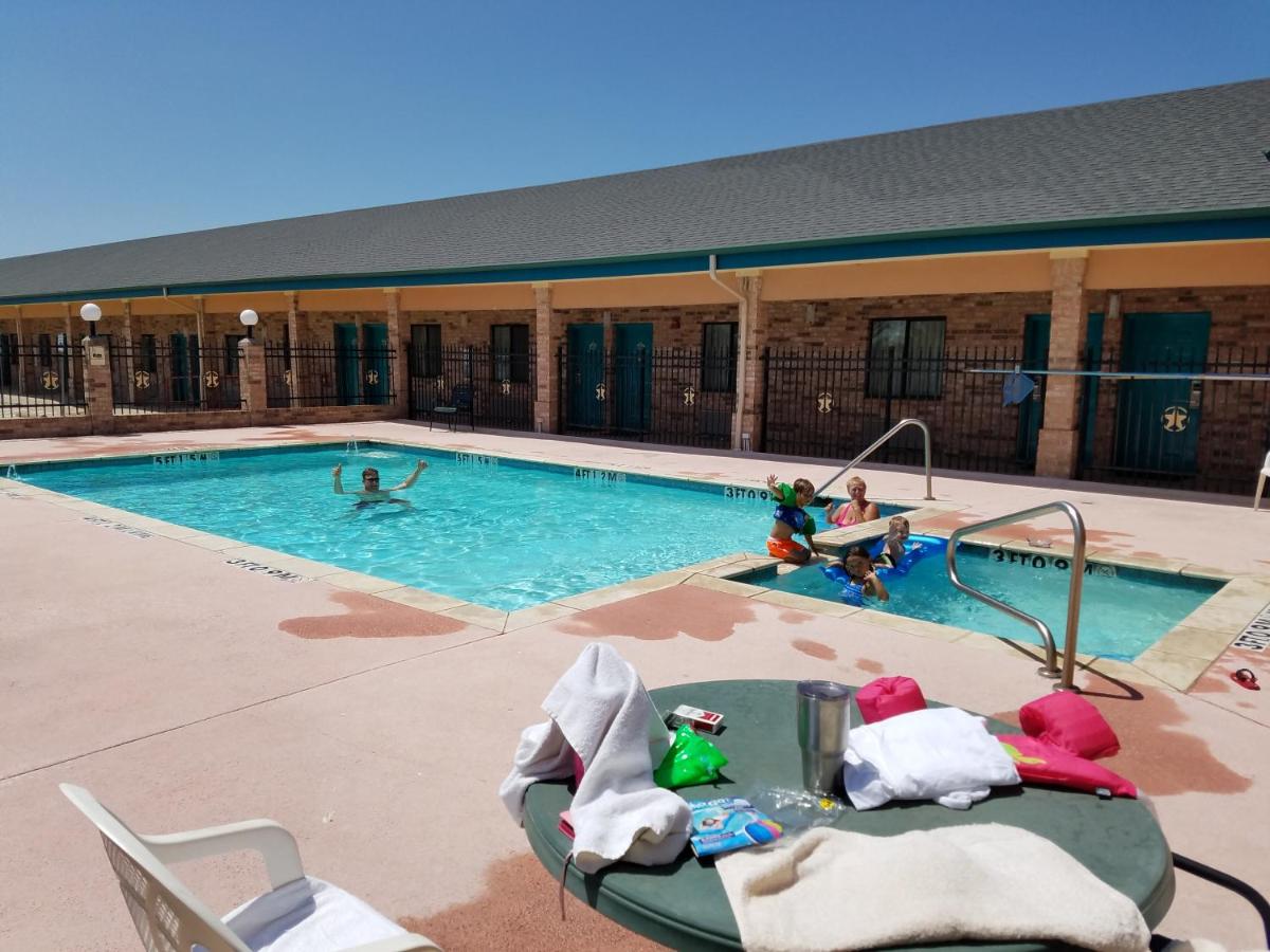 Quality One Motel - B&B