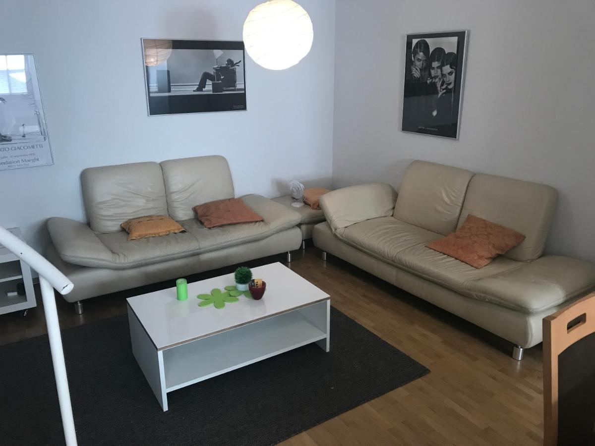 Appartamento con 2 Camere da Letto
