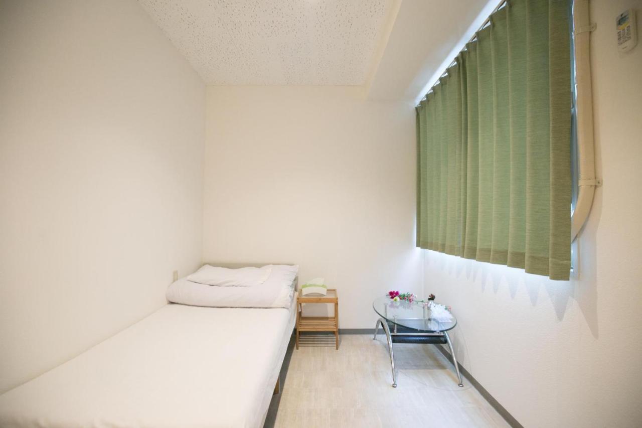Triple Room with Shared Bathroom - A