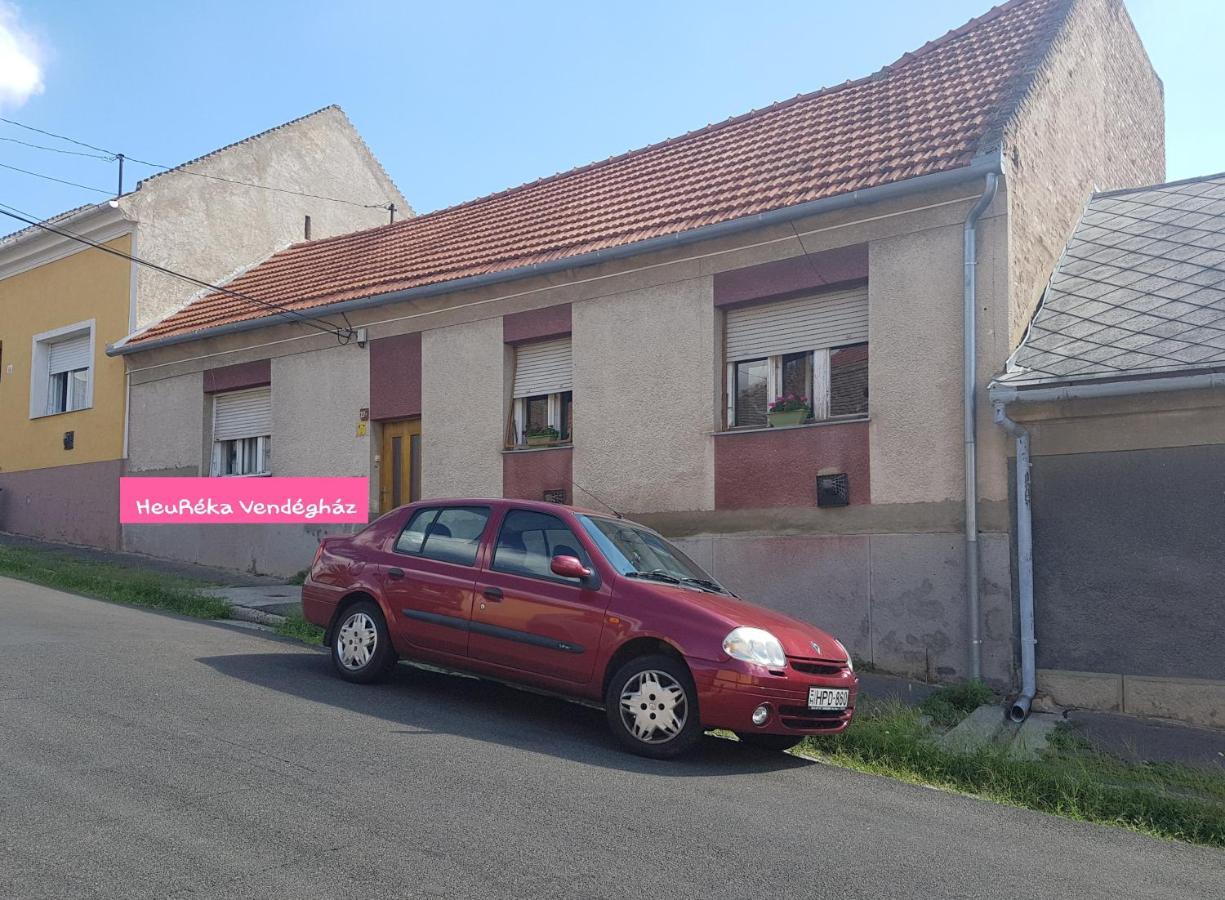 HeuReka Apartman - Chambres d’hôtes