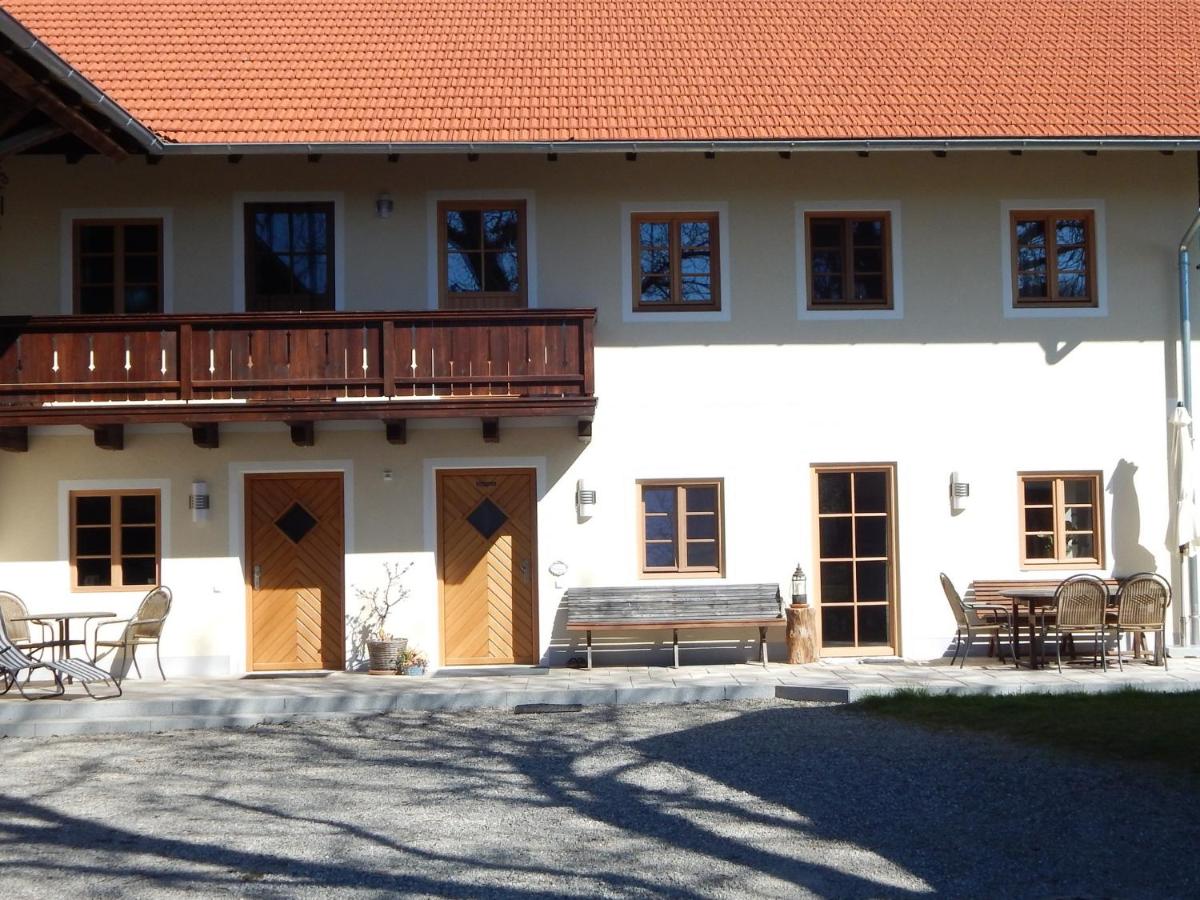 Ferienwohnung Am Feldbach - B&B Bad Aibling