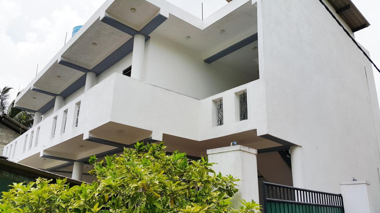 Moonlit Bay Weligama - B&B Weligama