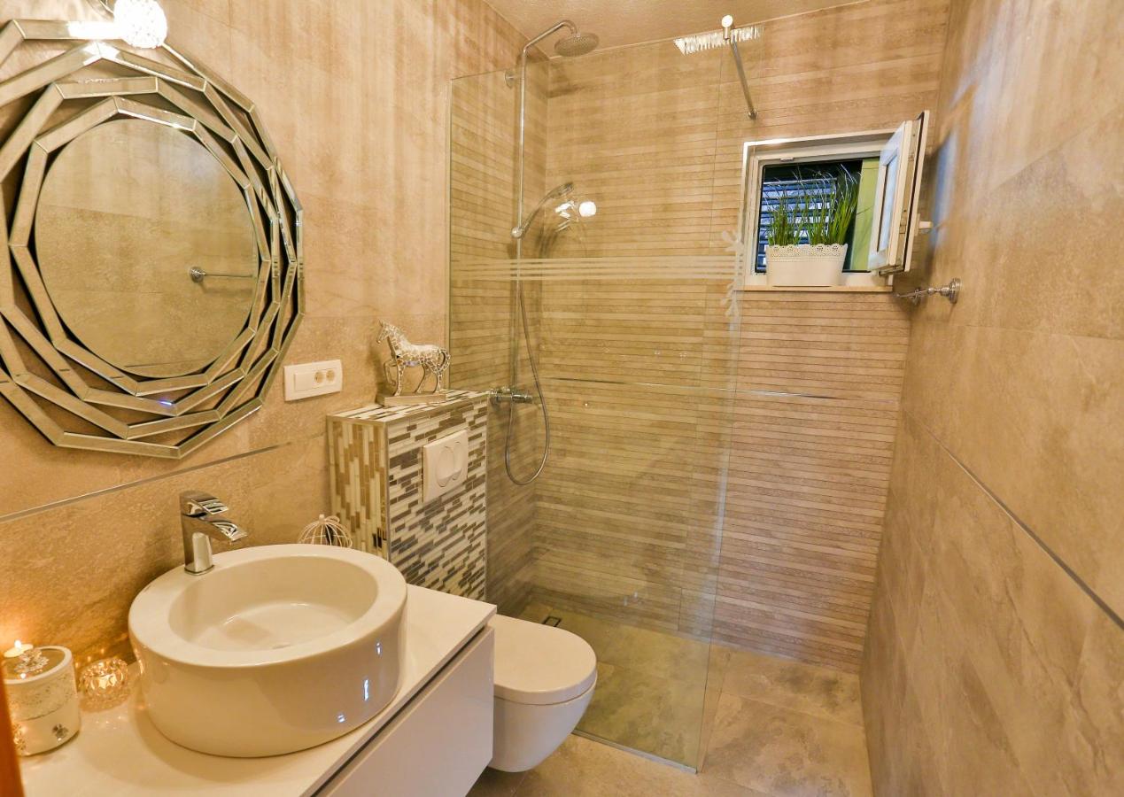 Villa con Piscina Privata 