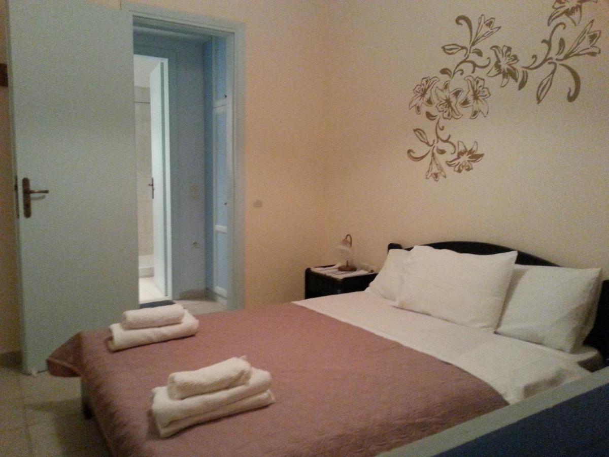 Daira Apartments - Ferienwohnung Diakófti