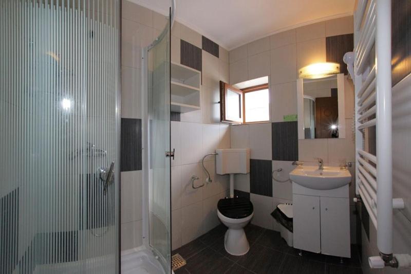 Habitación Doble con baño privado