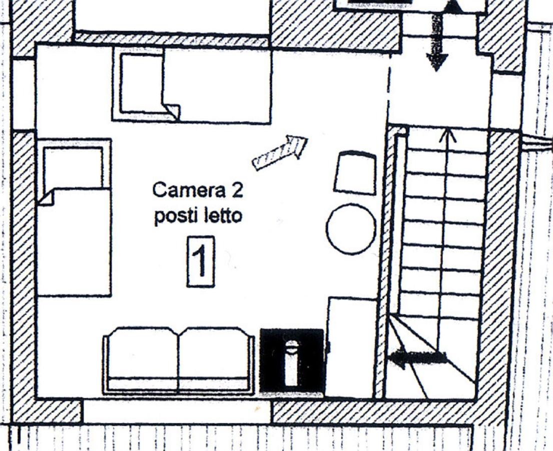 Driepersoonskamer met Eigen Externe Badkamer