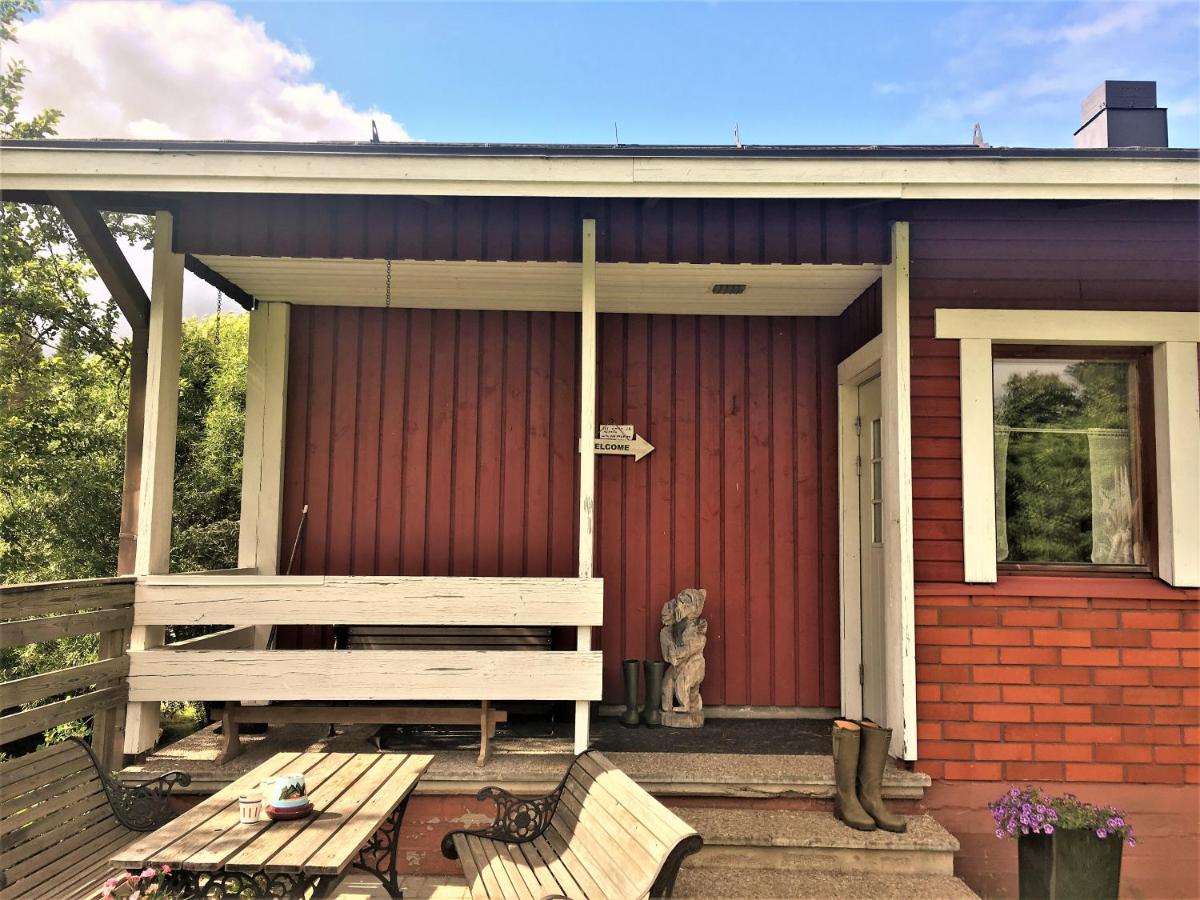 Surkeenjärvi Countryside B&B - B&B