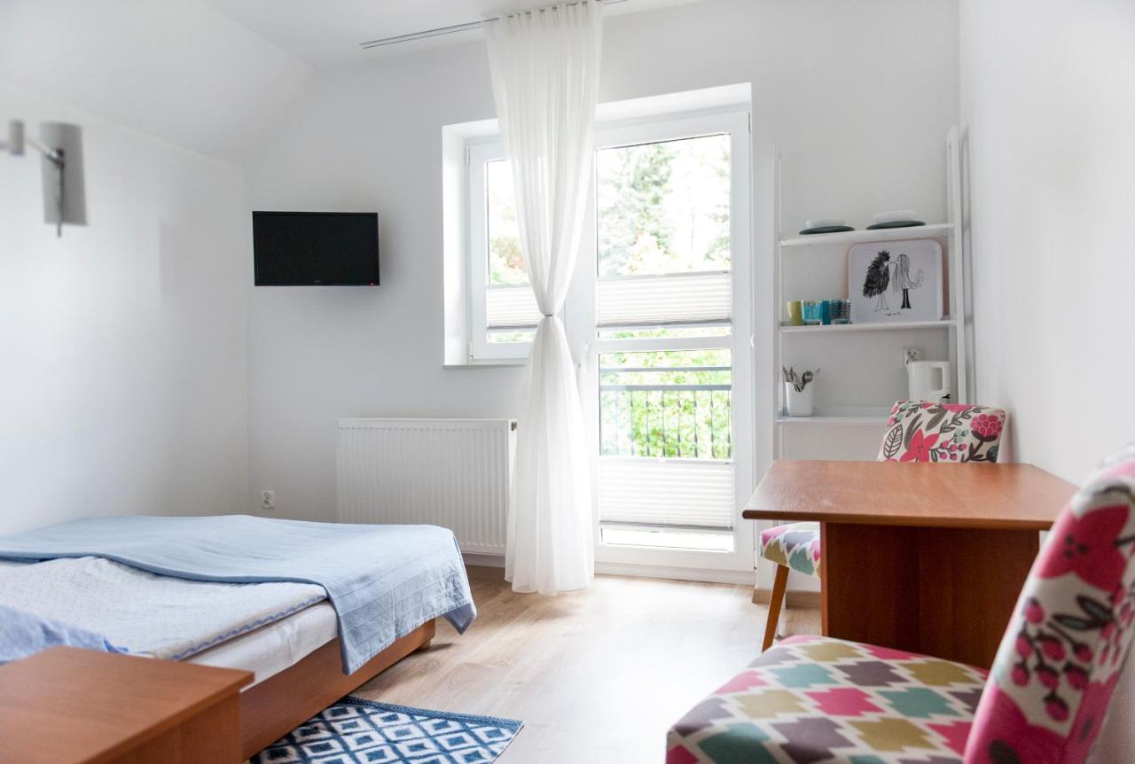 Twin Room with Balcony - 5